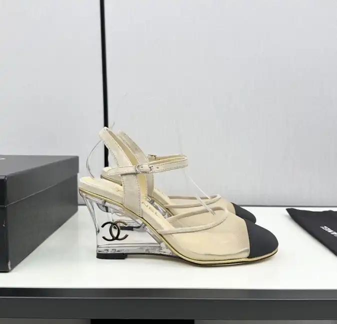 hype Chanel High Heels