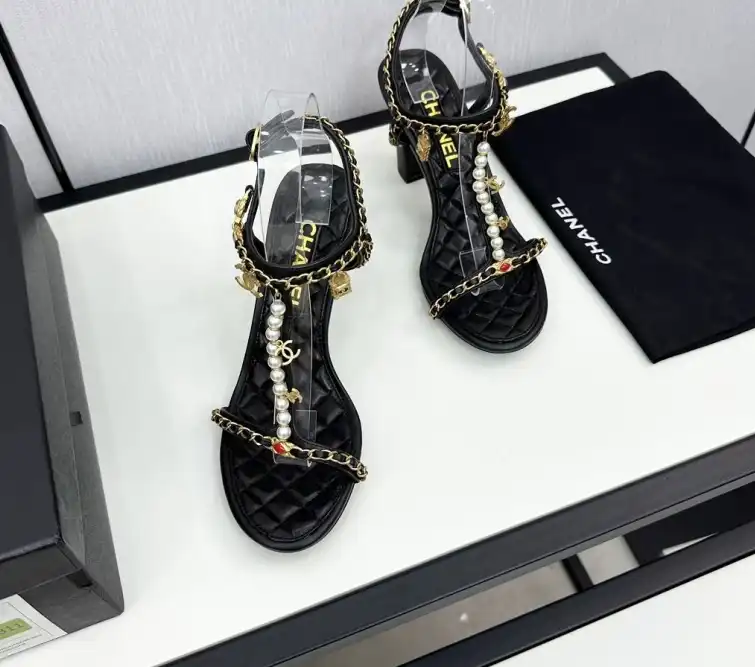 hype Chanel Slippers