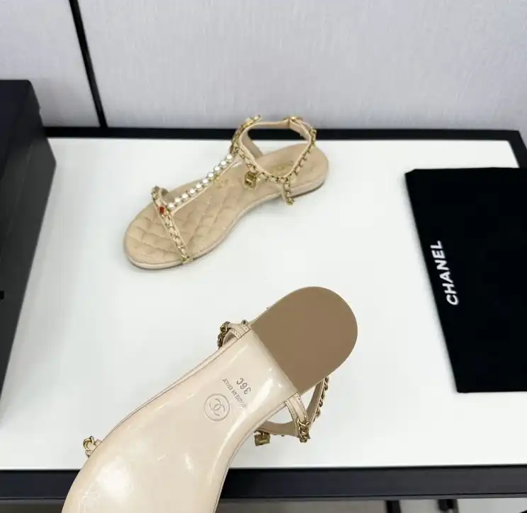 hype Chanel Slippers