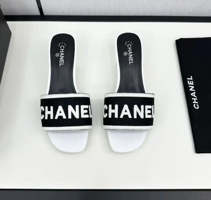 hype Chanel Slippers