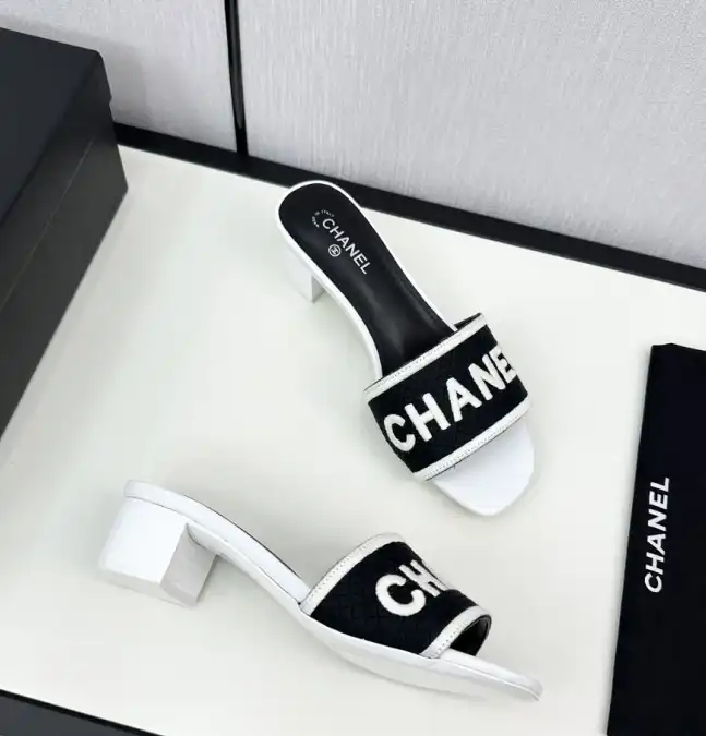 hype Chanel Slippers