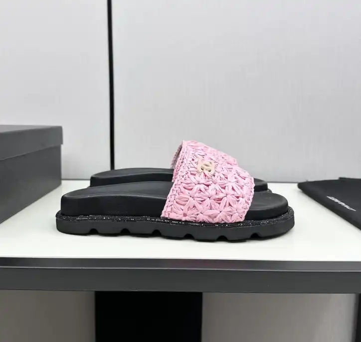 hype Chanel Slippers