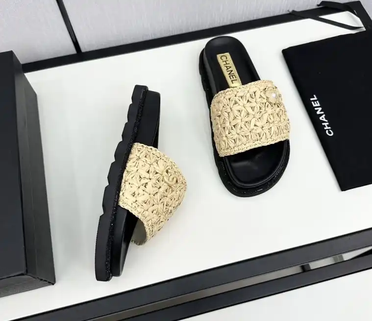 hype Chanel Slippers