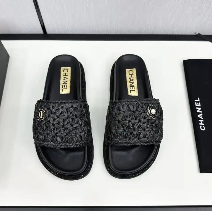 hype Chanel Slippers