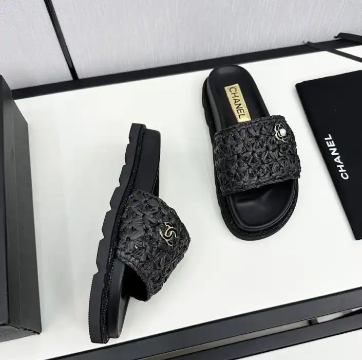 hype Chanel Slippers