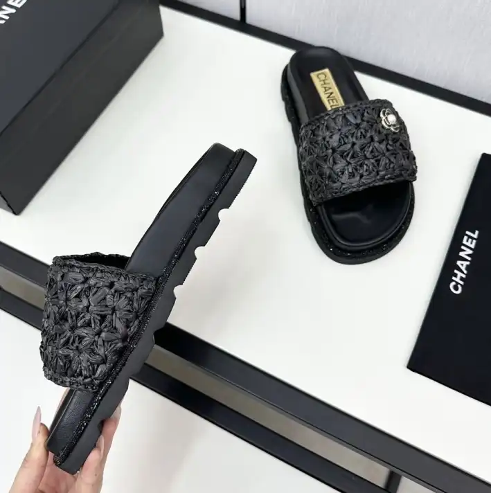 hype Chanel Slippers