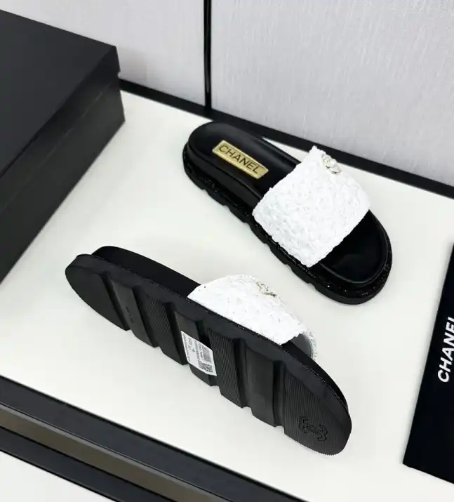 hype Chanel Slippers