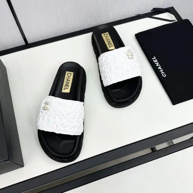 hype Chanel Slippers