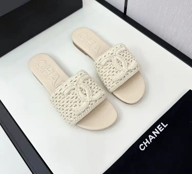 hype Chanel Slippers