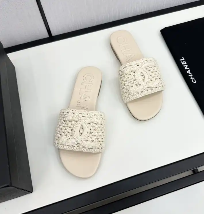 hype Chanel Slippers