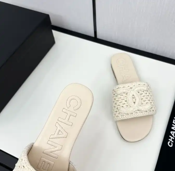 hype Chanel Slippers