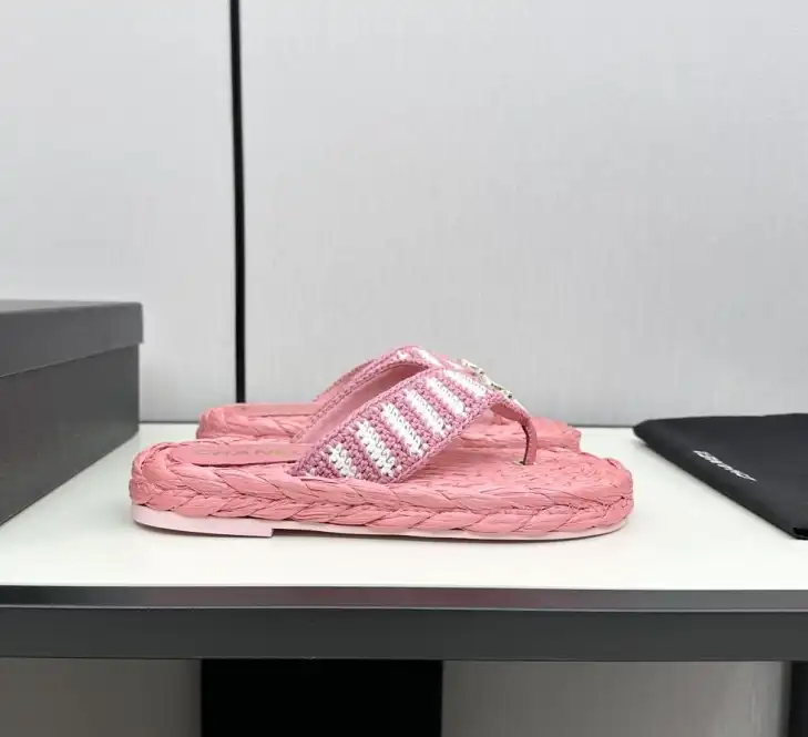 hype Chanel Slippers