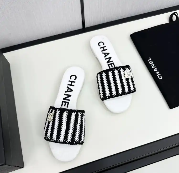 hype Chanel Slippers