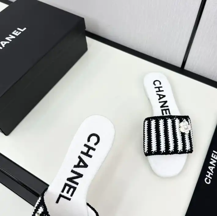 hype Chanel Slippers