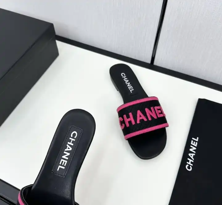 hype Chanel Slippers