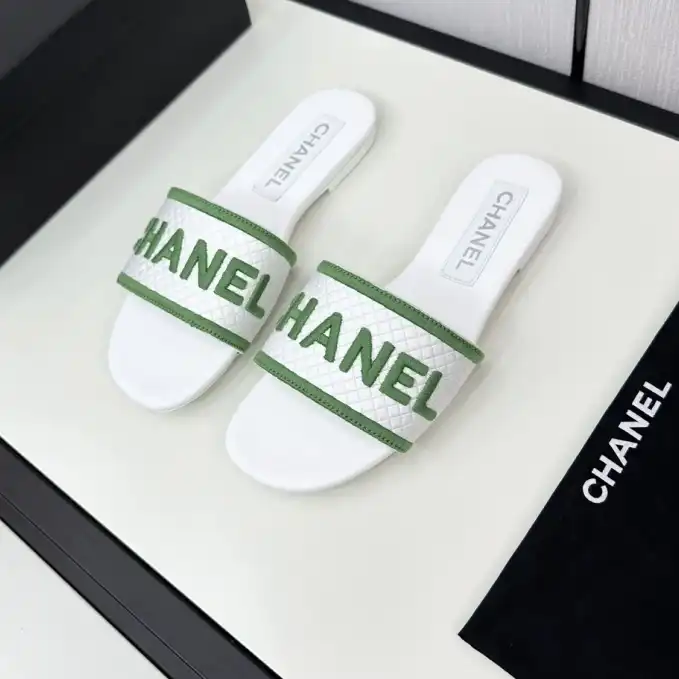 hype Chanel Slippers