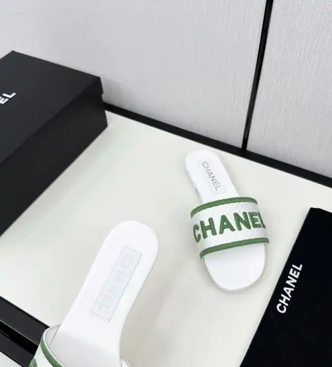 hype Chanel Slippers