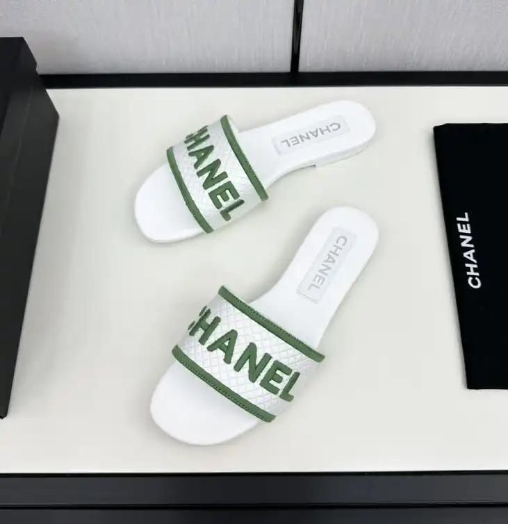 hype Chanel Slippers