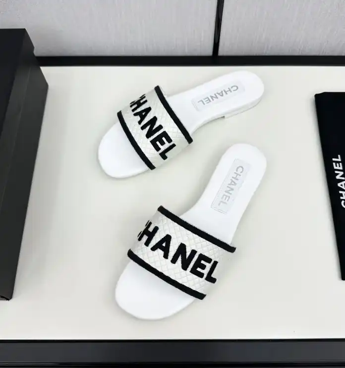 hype Chanel Slippers