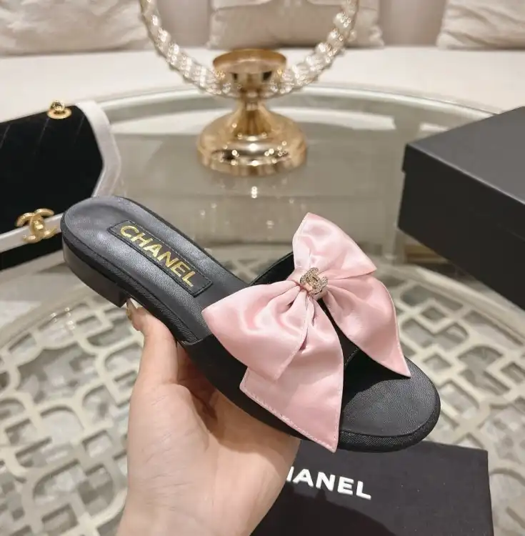 hype Chanel Slippers