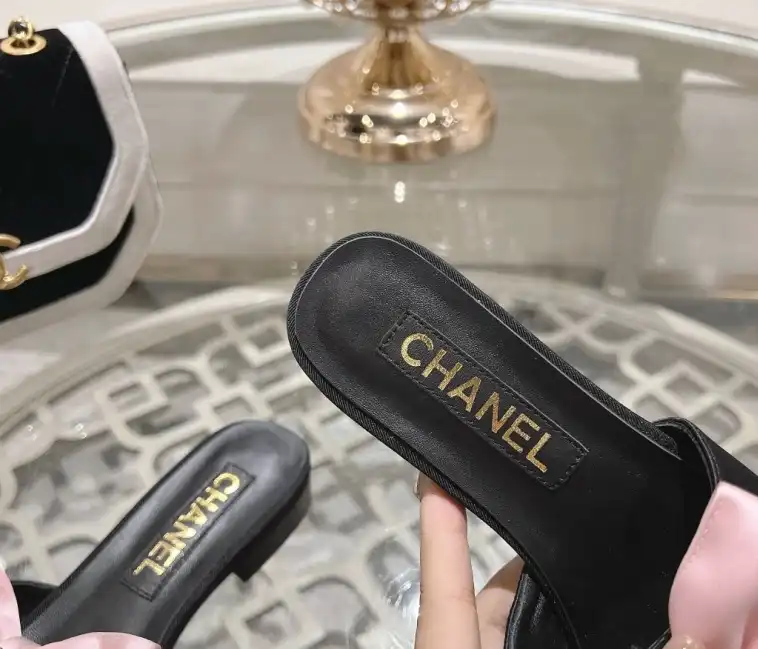 hype Chanel Slippers