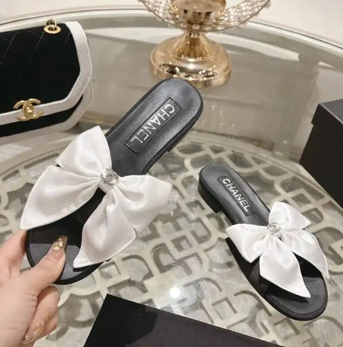 hype Chanel Slippers