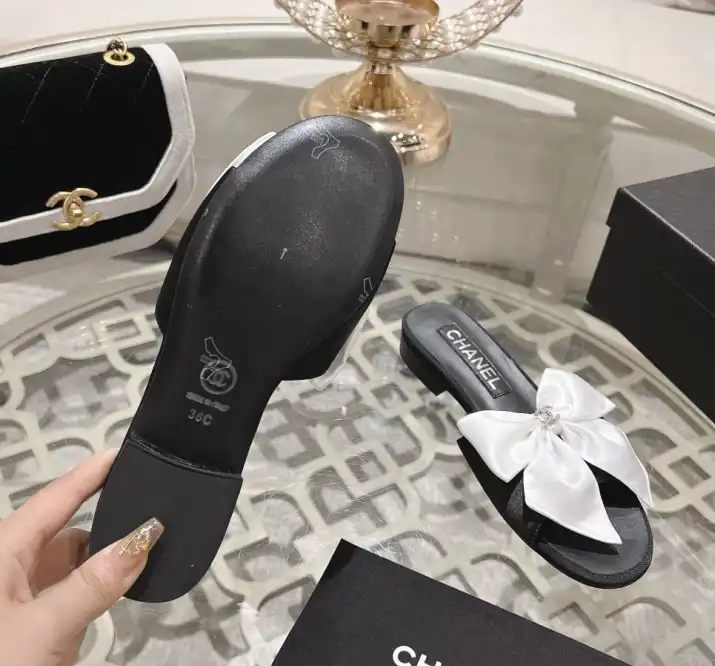 hype Chanel Slippers