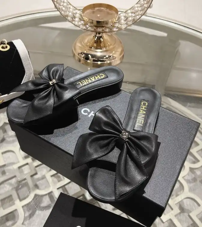 hype Chanel Slippers