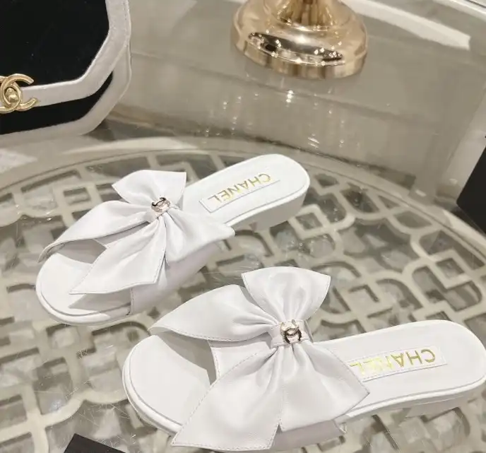 hype Chanel Slippers