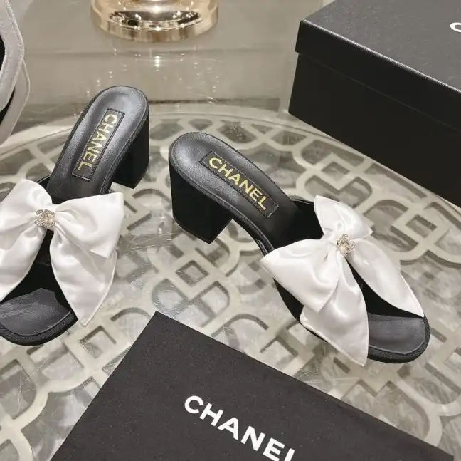 hype Chanel Slippers