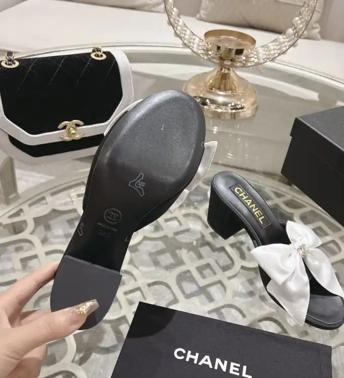 hype Chanel Slippers