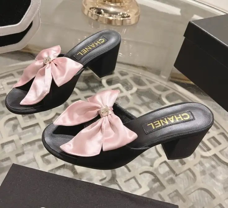 hype Chanel Slippers