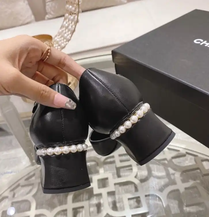 hype Chanel High Heels