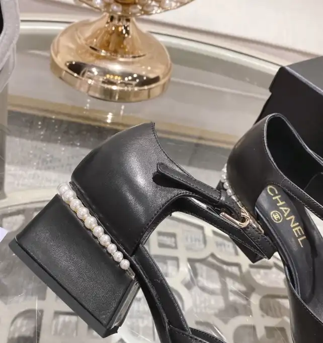 hype Chanel High Heels