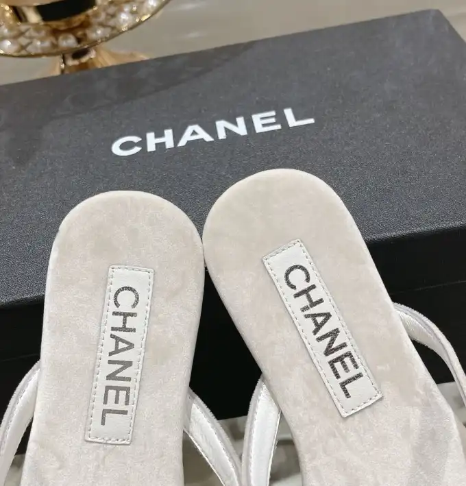 hype Chanel Slippers