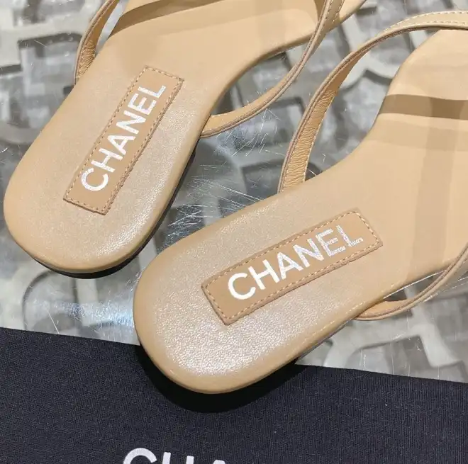 hype Chanel Slippers