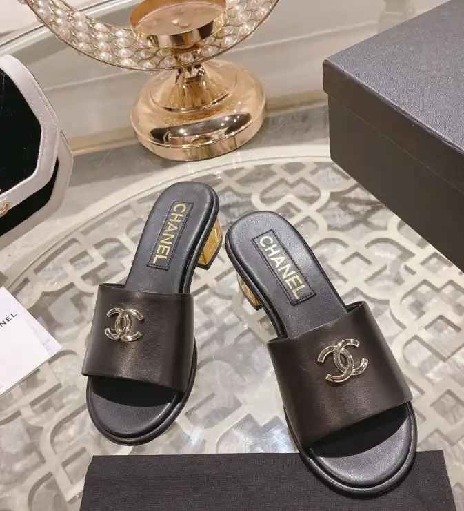 hype Chanel Slippers