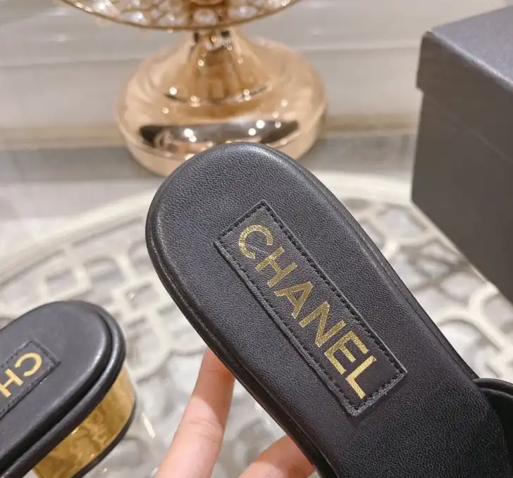 hype Chanel Slippers