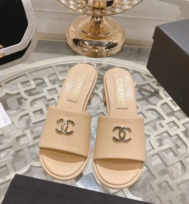 hype Chanel Slippers