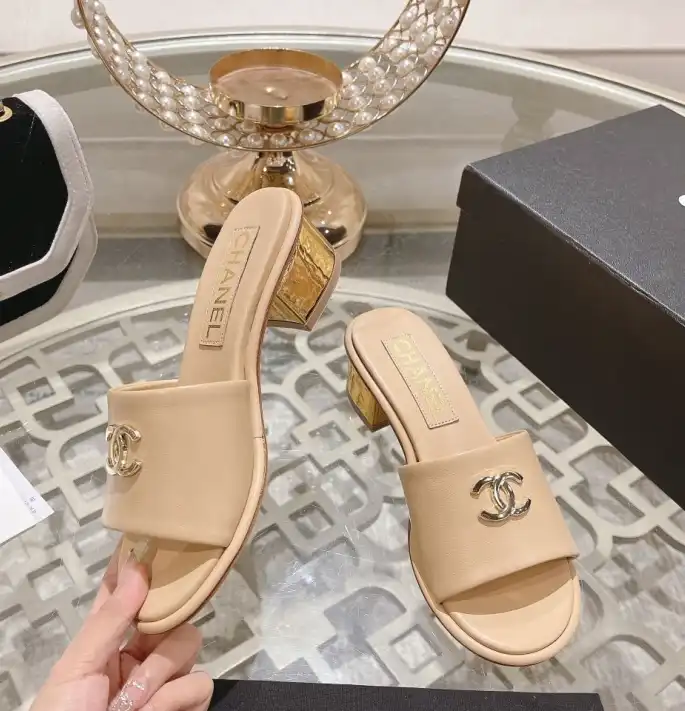 hype Chanel Slippers