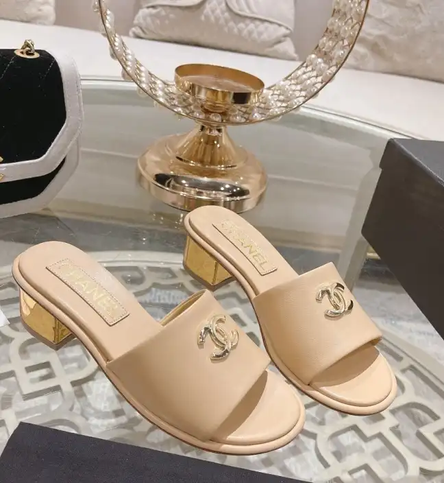 hype Chanel Slippers