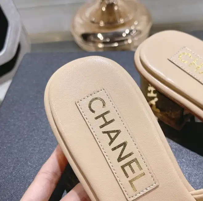 hype Chanel Slippers