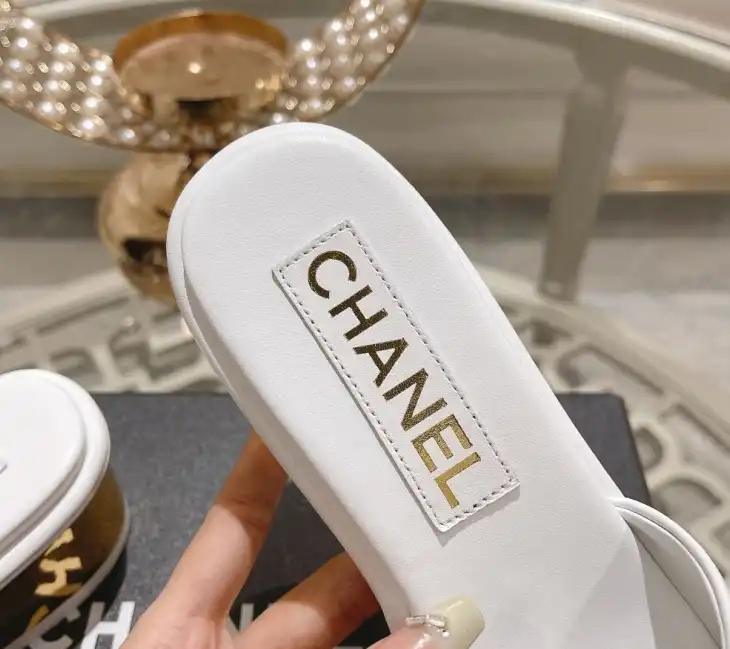 hype Chanel Slippers