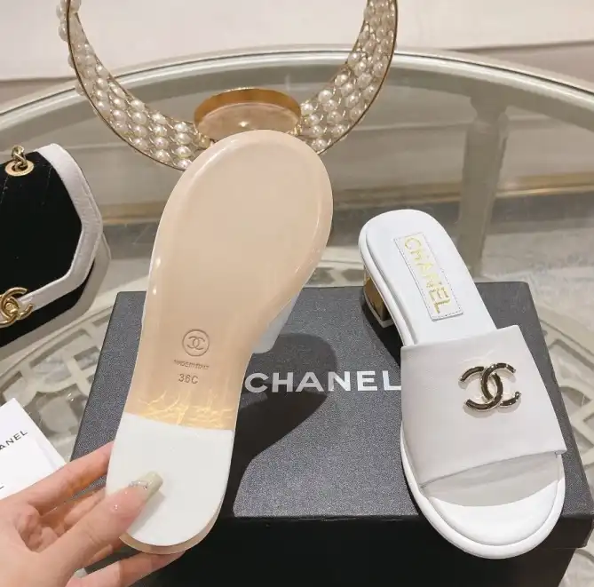 hype Chanel Slippers