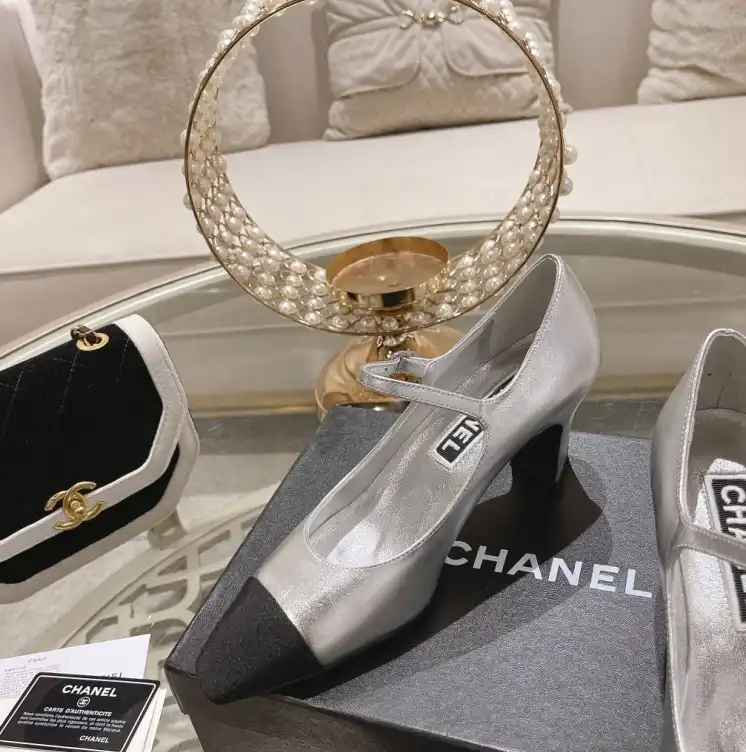 hype Chanel High Heels