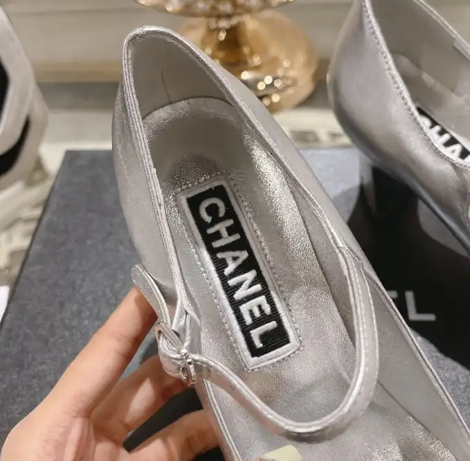 hype Chanel High Heels