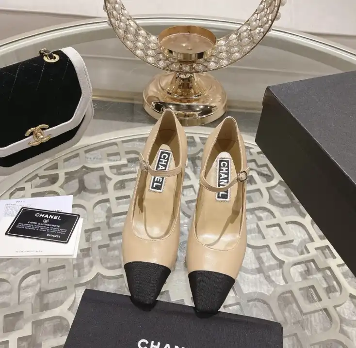 hype Chanel High Heels