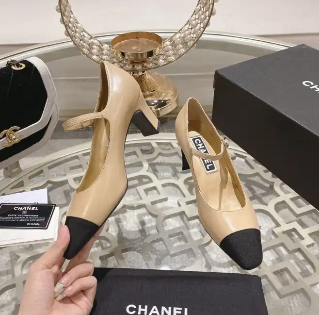 hype Chanel High Heels