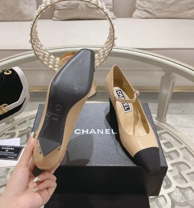 hype Chanel High Heels