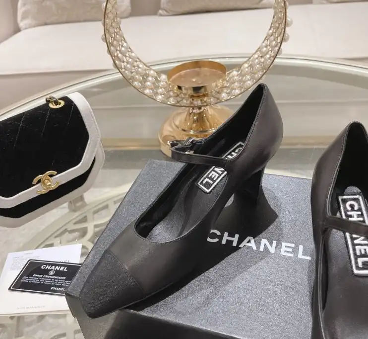 hype Chanel High Heels